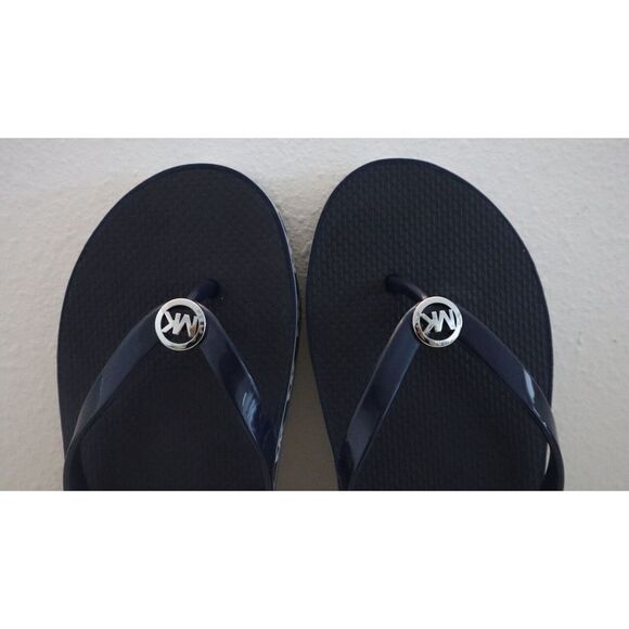 Michael Kors RX22C Women's Sz 11 Dark Navy "MK" Eva Sole Flip Flop Sandals $150 - Picture 3 of 8